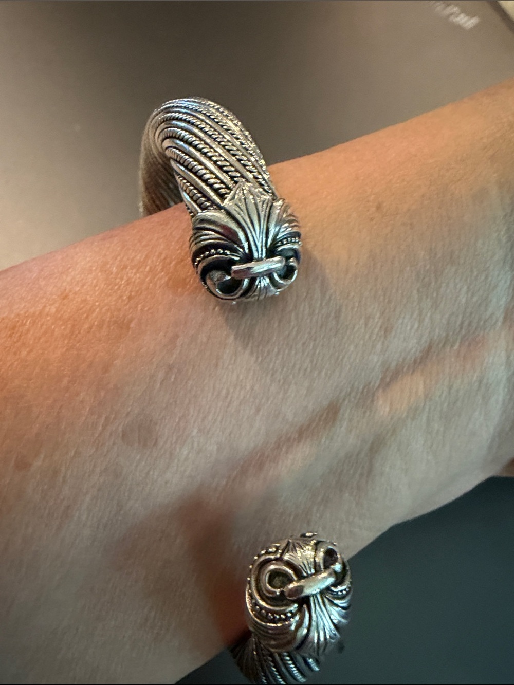 Scott Kay Large Cable Cuff Bracelet - Picture 5 of 15